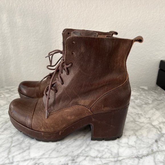 Kork-Ease siz Lace Up Leather Boots, 3 inch heals, 3/4 inch platforms, lug soles - Picture 2 of 8